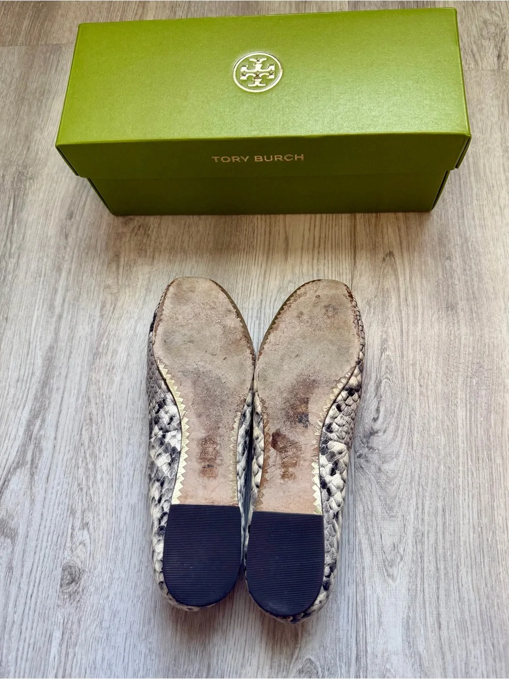 Tory Burch - Chelsea Ballet Flats in Snake-Print Embossed Leather - size 7